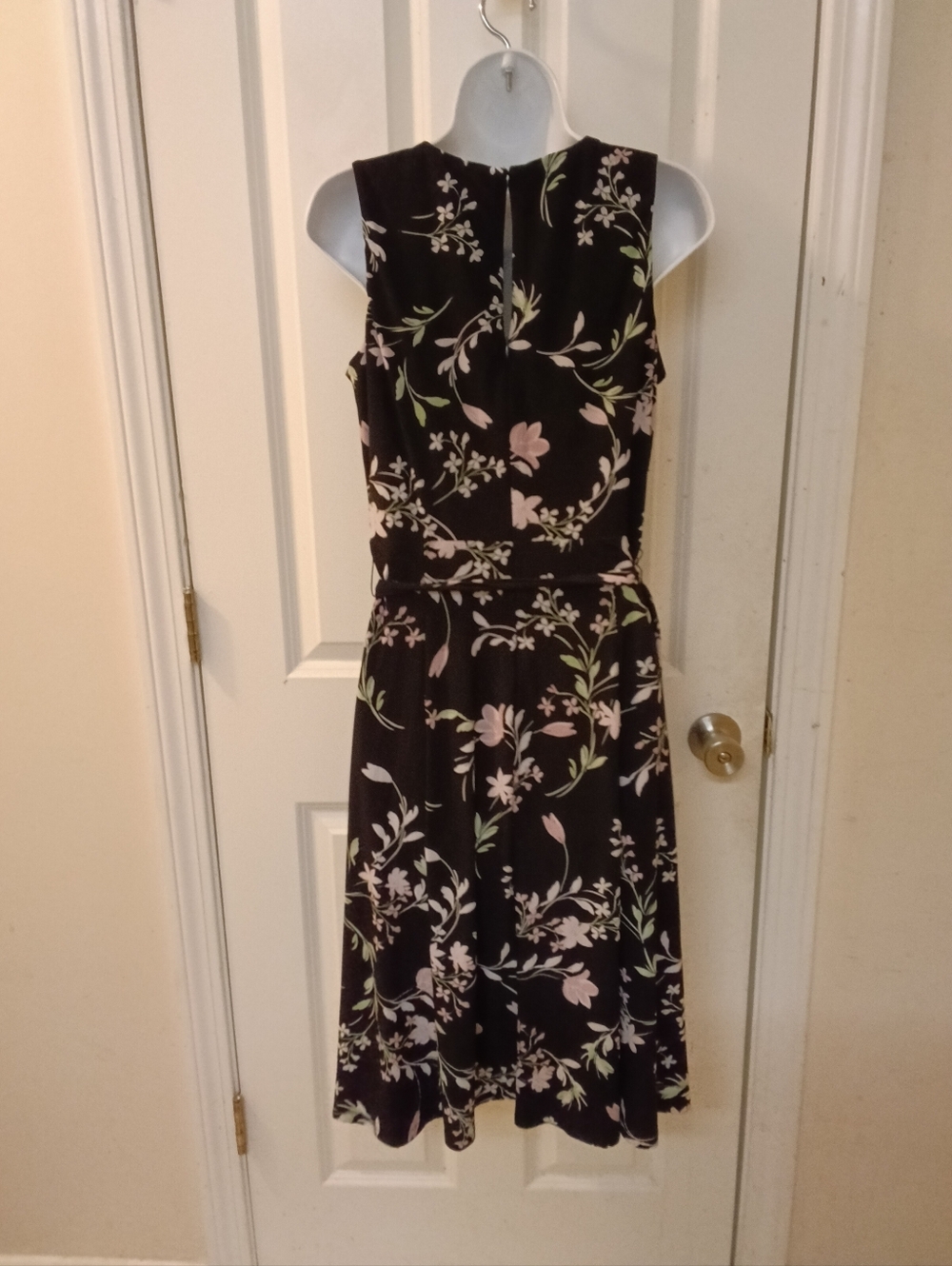 ANNE KLEIN Black Floral Sleeveless Midi Dress SIZE SMALL - Picture 9 of 10